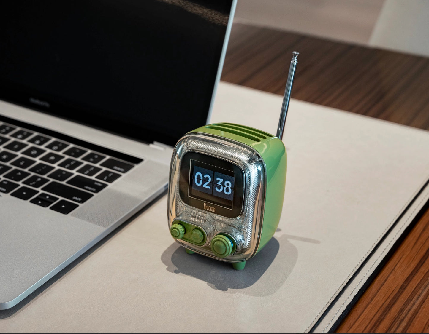 Divoom Tiivoo-2 Vert — L'Enceinte Radio